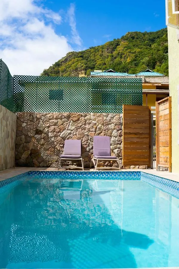 Topaz Apartment Villa - Piton View Soufriere Guest house