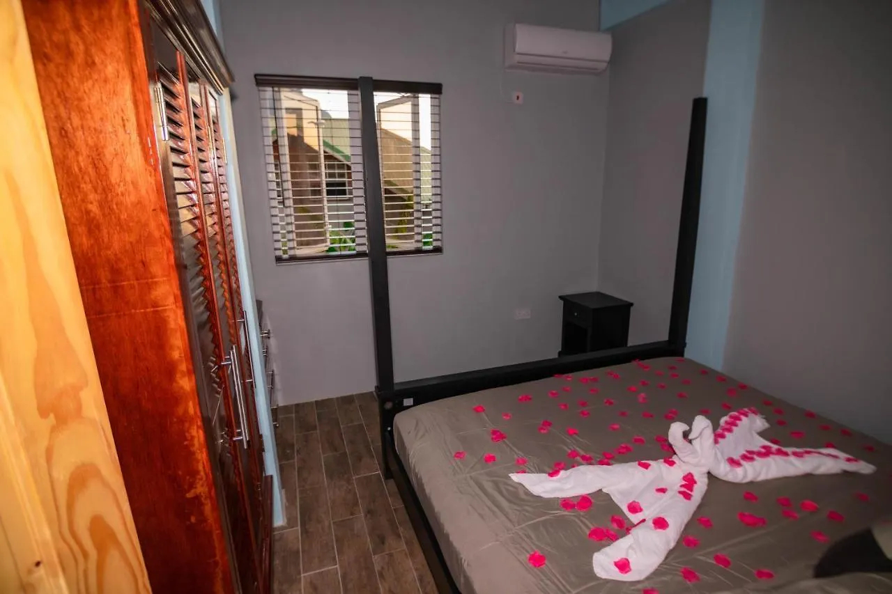 Topaz Apartment Villa - Piton View Soufriere