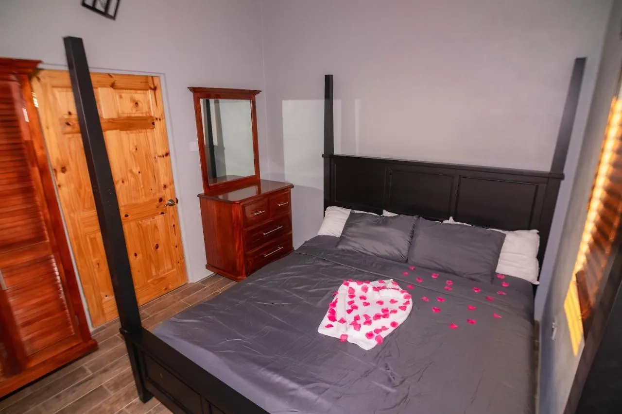 Topaz Apartment Villa - Piton View Soufriere 0*,