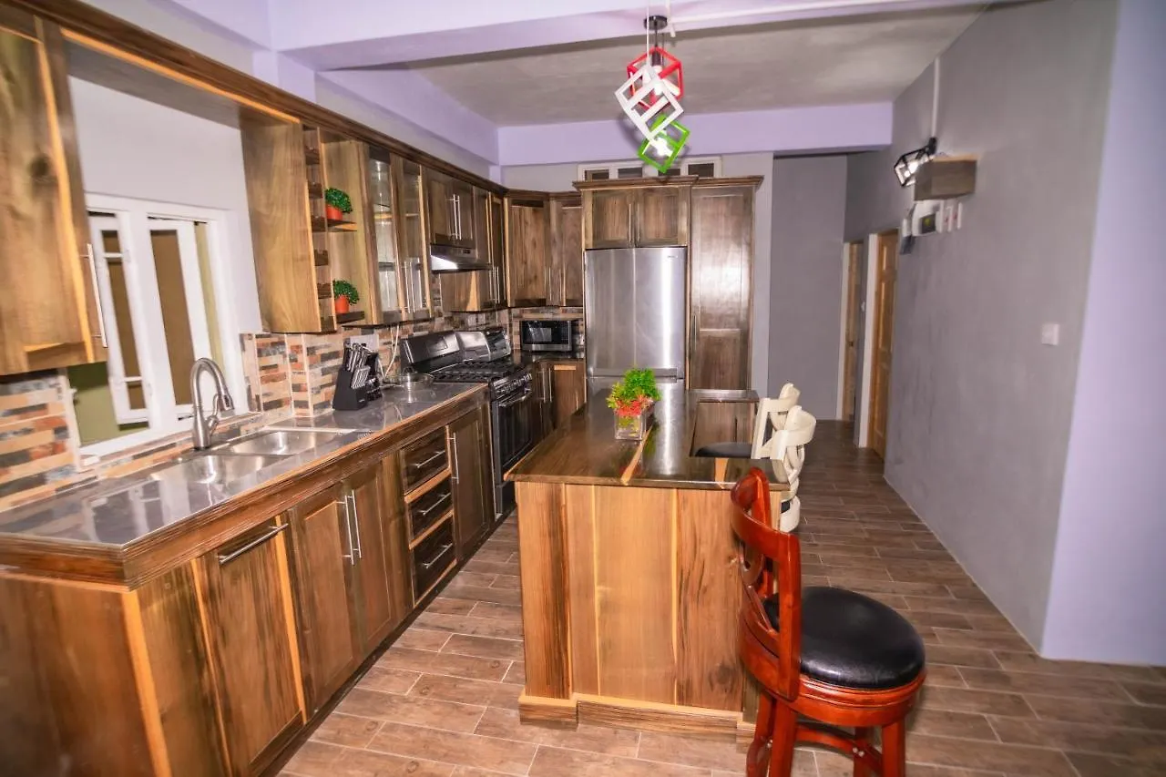 Topaz Apartment Villa - Piton View Soufriere 0*,